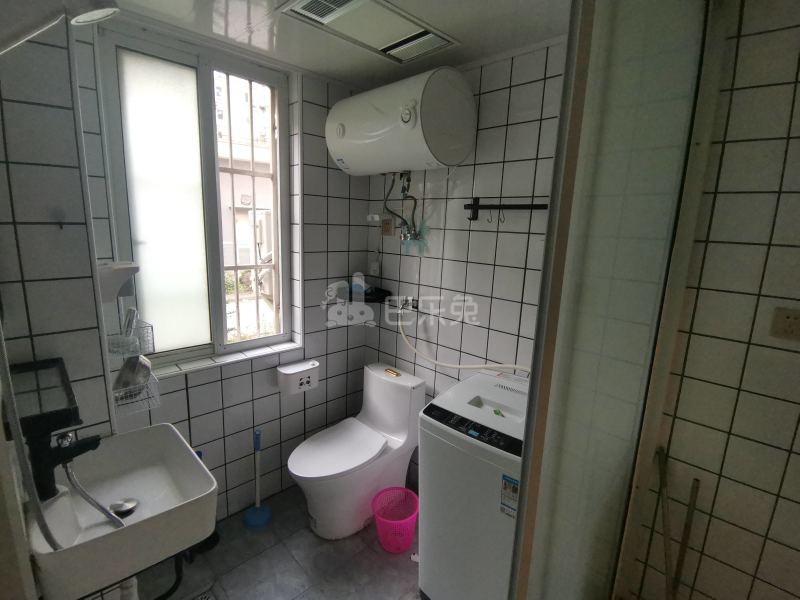 东方吉苑7207179卫生间图6