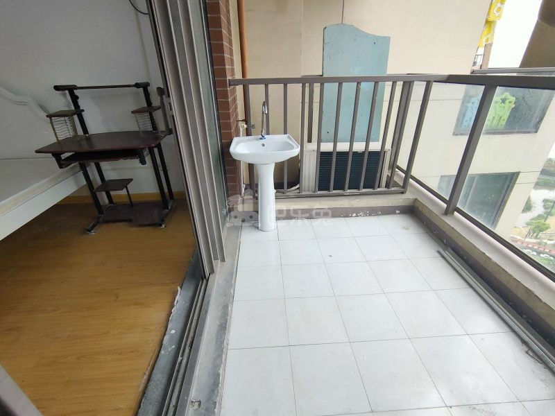 世茂江滨花园峻景湾7211295卧室图1