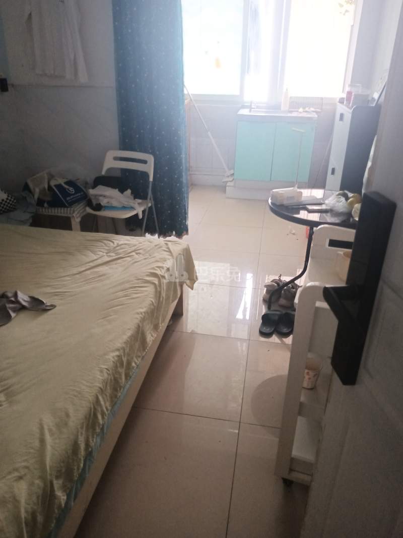 合兴大厦7216035卧室图0