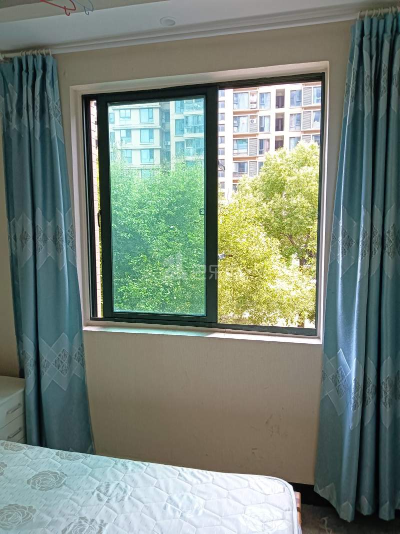 广厦天都城天水苑7223157卧室窗户图8