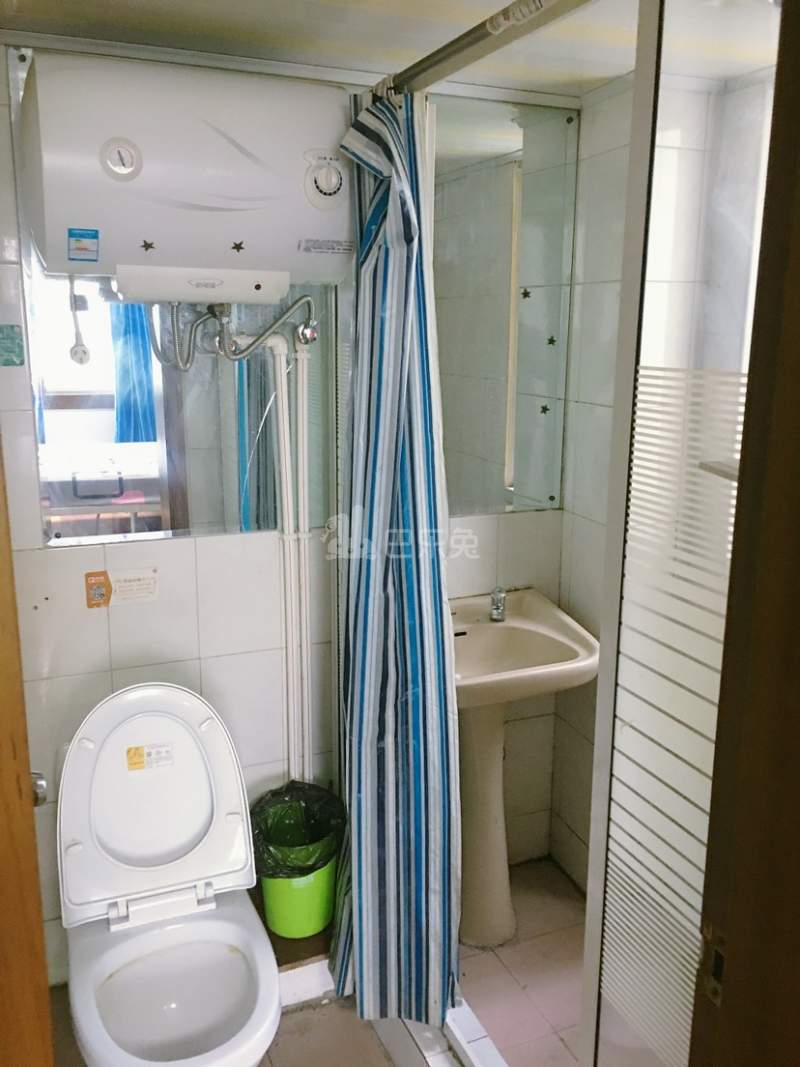 丽景公寓7227612卫生间图10