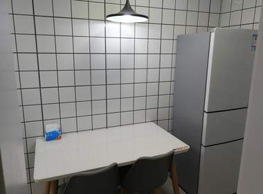 梅园新村（梅一小区） 2室2厅1卫