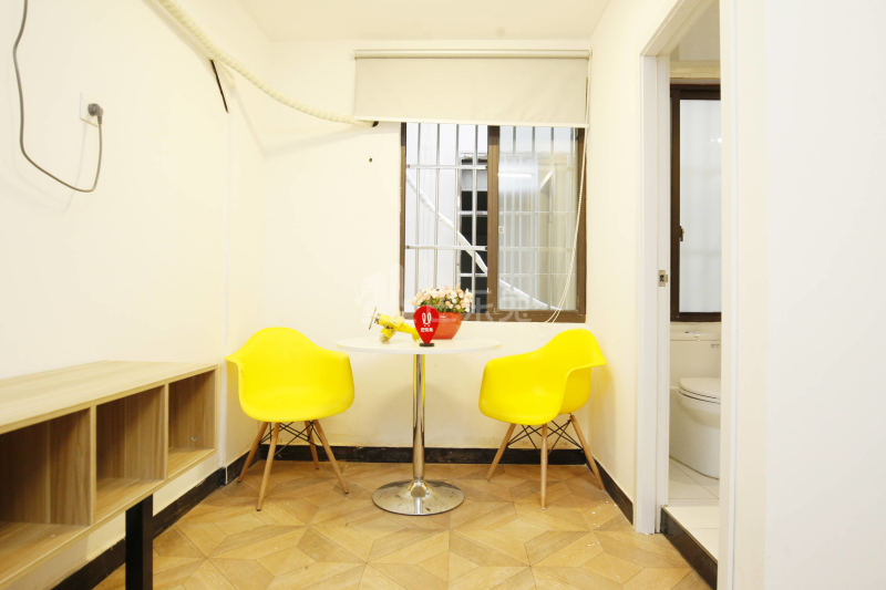 W公社722451客厅图16