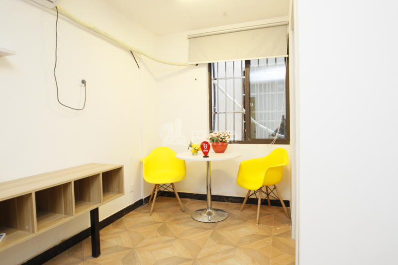 W公社722451客厅图15