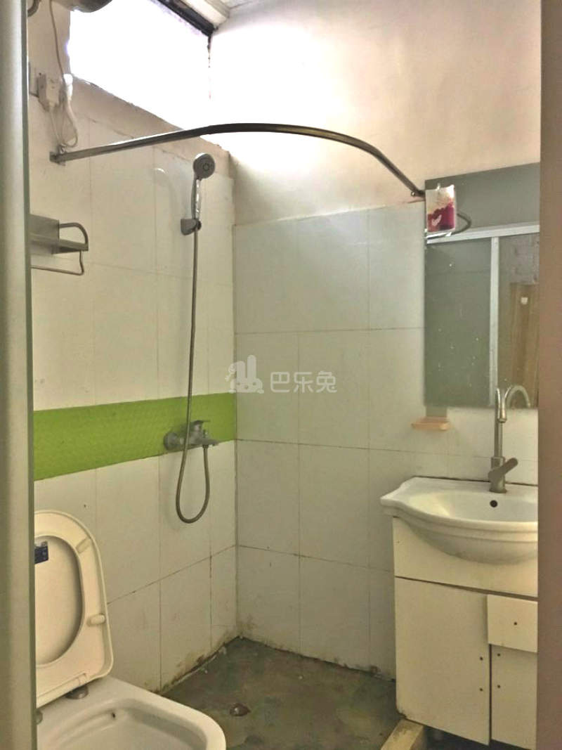 W公社722455卫生间图10