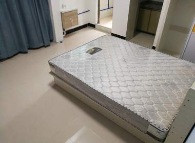 嘉禾望岗杨村园一街16号之一 