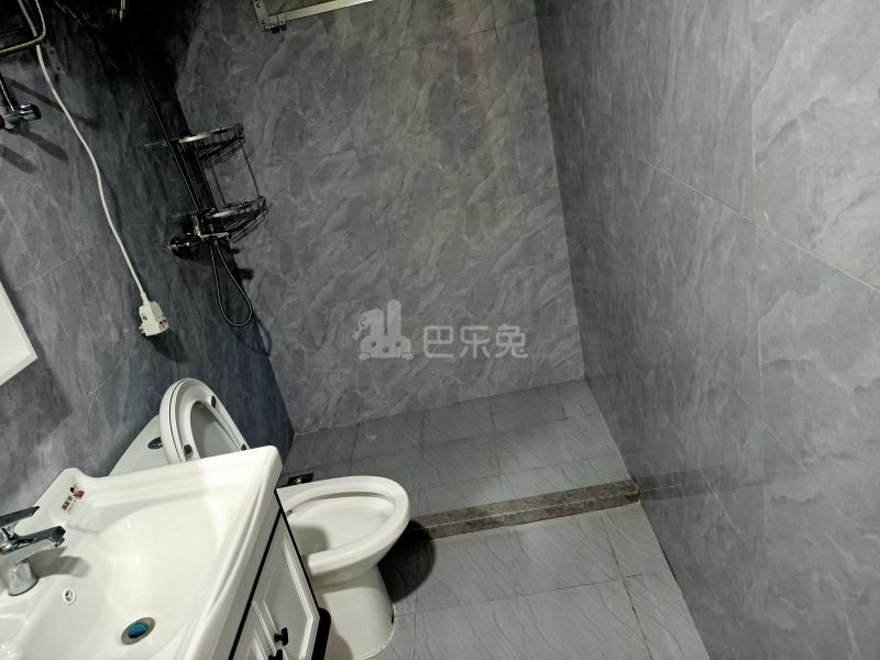 一品漫城二期7236064卫生间图5