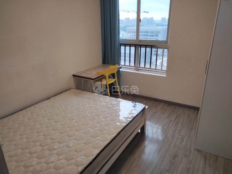 枫树林景苑南区7246240卧室图3