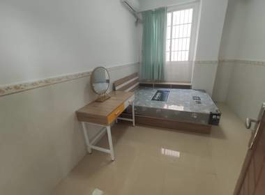 吉山东新村街15号 