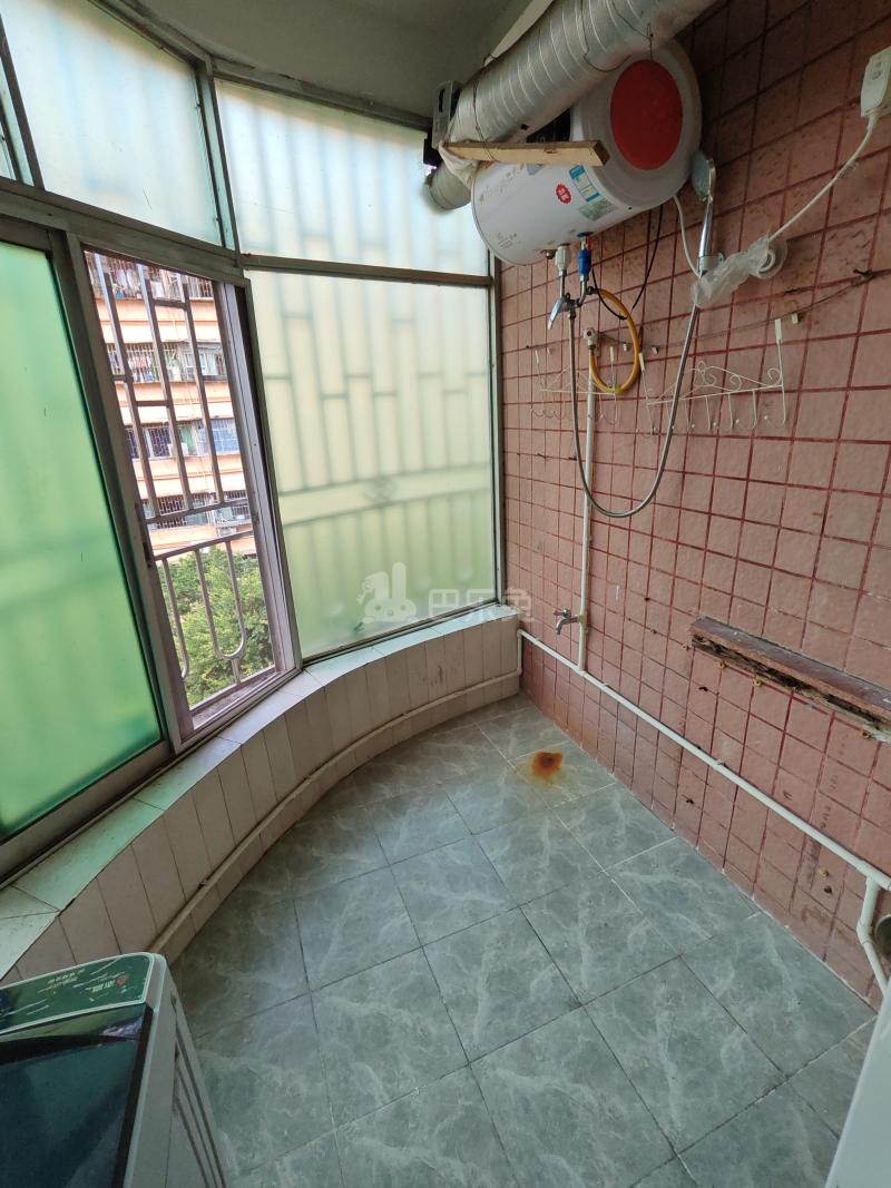 祥祺花园7248434卫生间图5