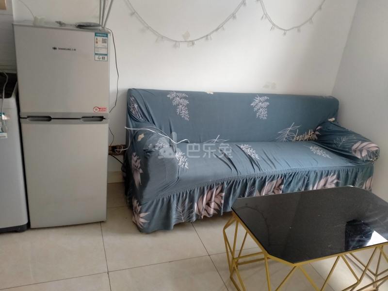 清溪路128号7251783客厅图4