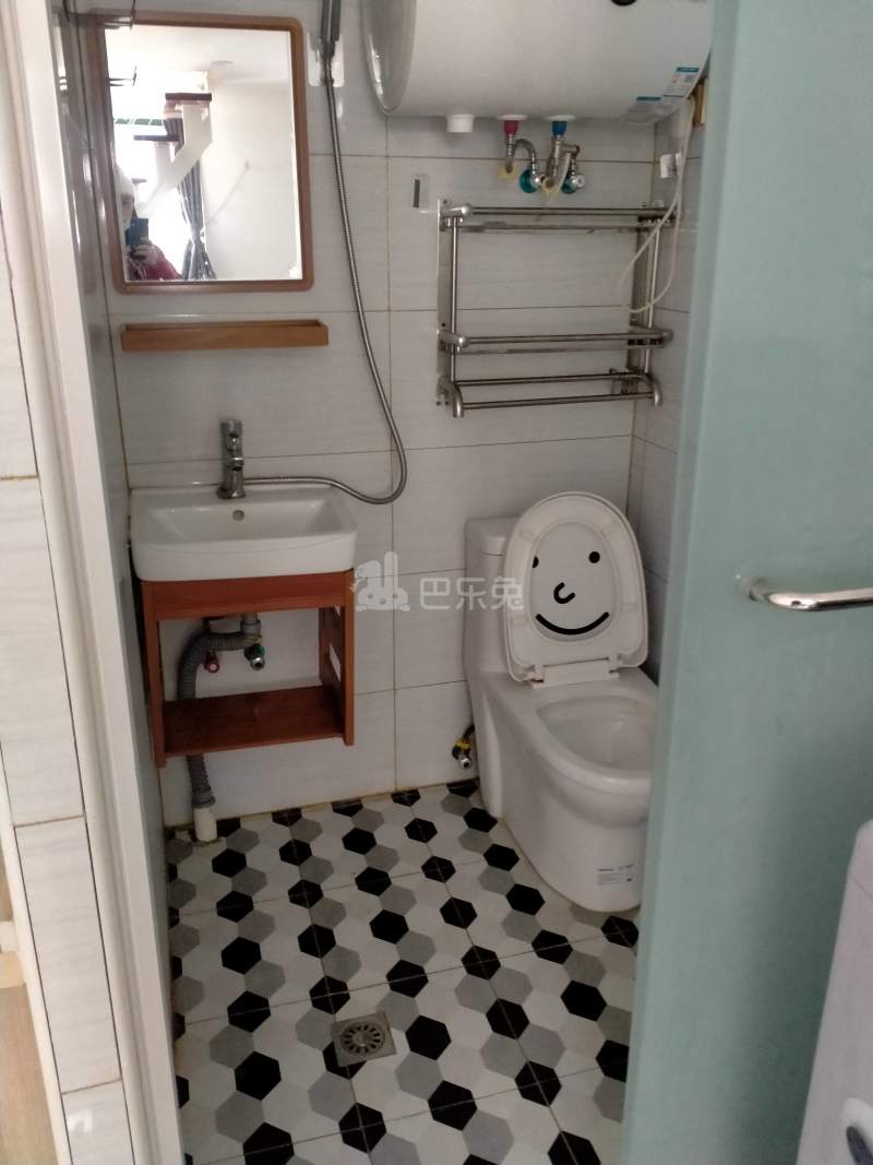 清溪路128号7251783卫生间图7