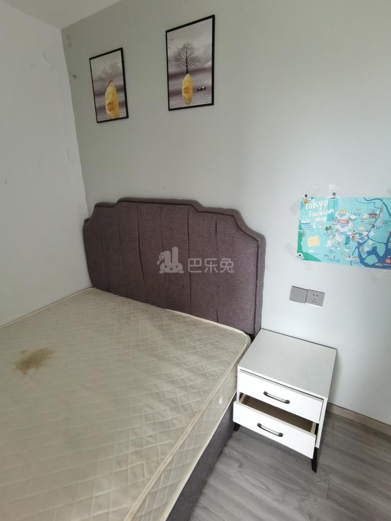 宝嘉誉府7259067卧室图2