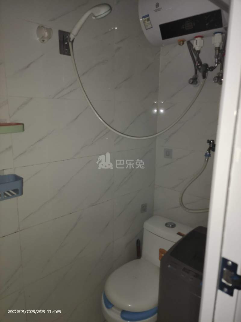 宝嘉誉府7259067卫生间图5