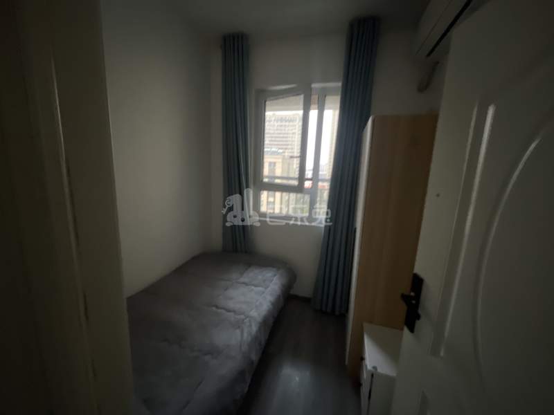 浦西玫瑰园（天誉名邸）7263554卧室图6