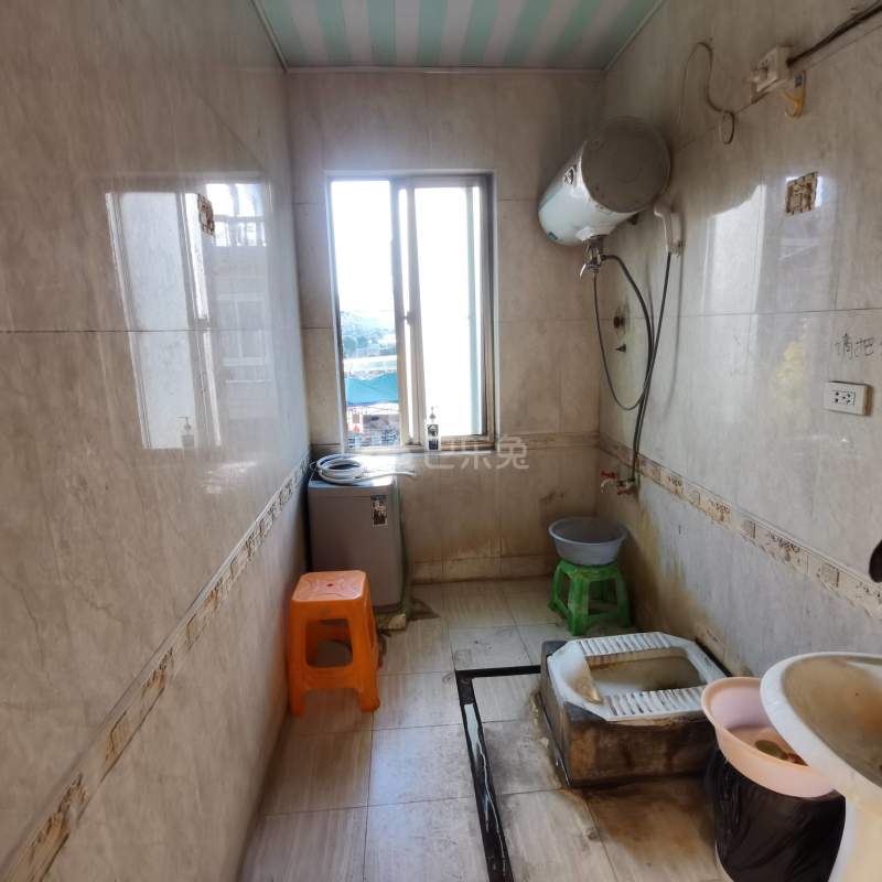 梅园二区别墅9961382卫生间图9