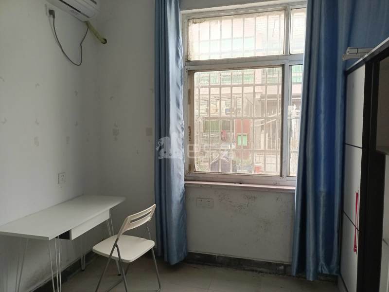 梅园二区别墅7267934卧室窗户图11