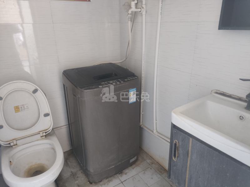 梅园二区别墅7267934卫生间图8