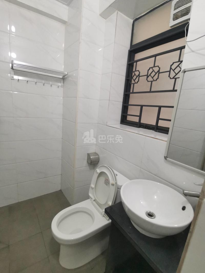 永泰永康路268号7275417卫生间图5