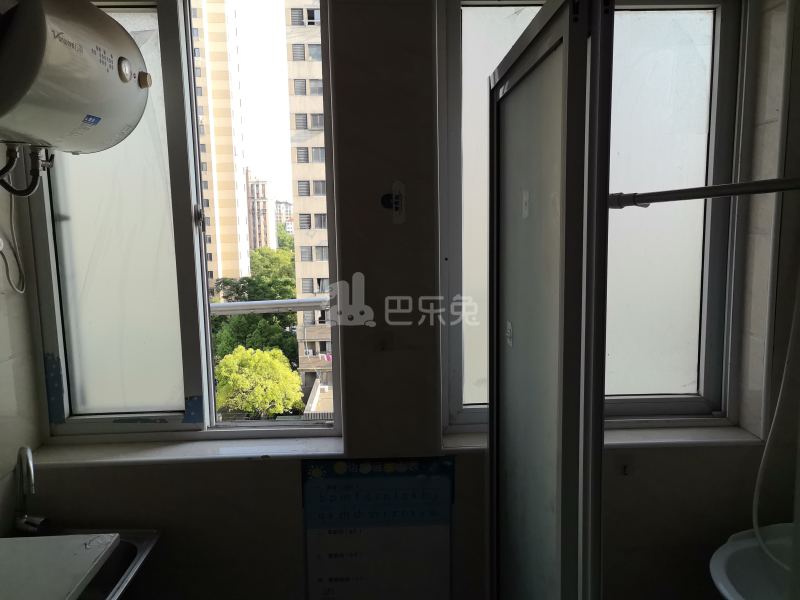 汇郡海棠苑（浦东）727786卧室窗户图9