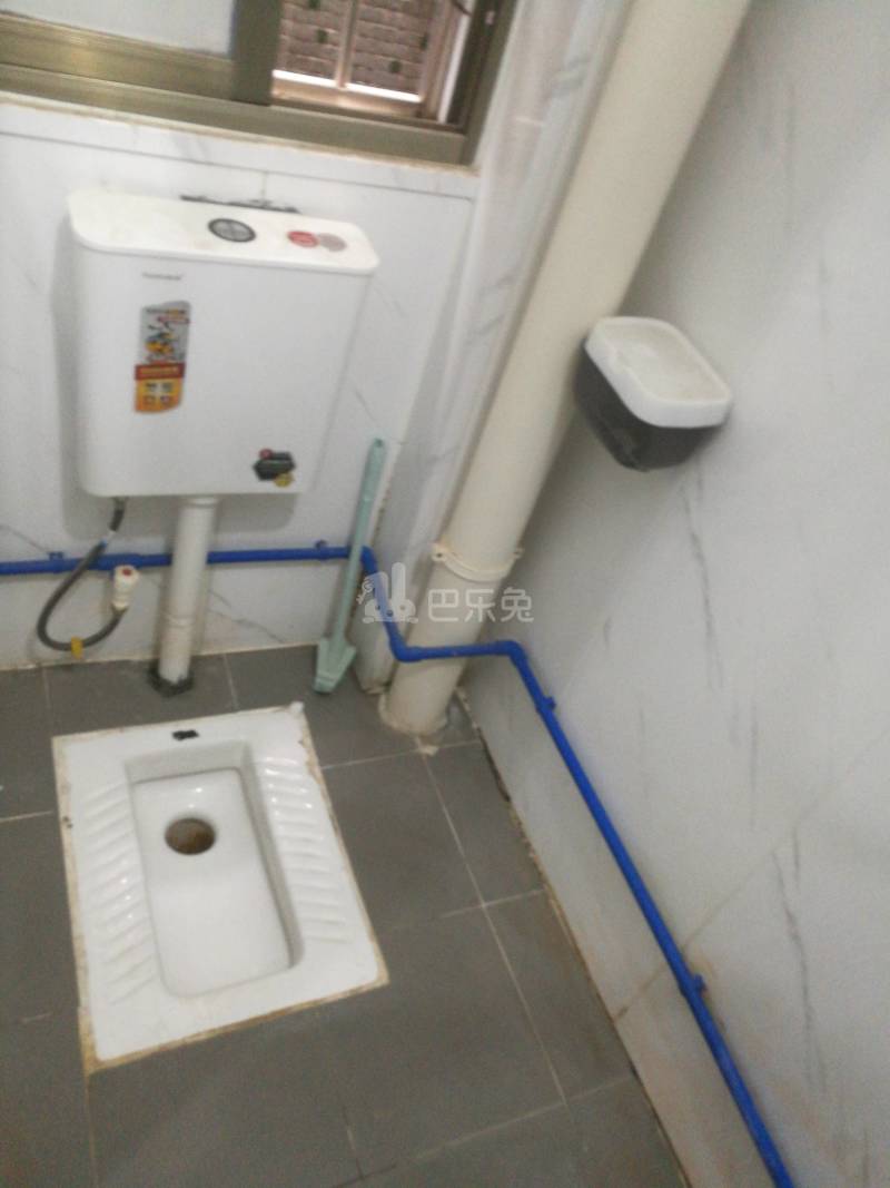 上元岗同心巷20-1号7282318卫生间图8
