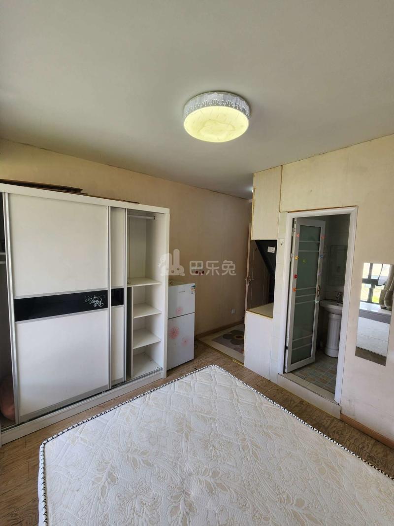 水清年华花园7284203卧室图3