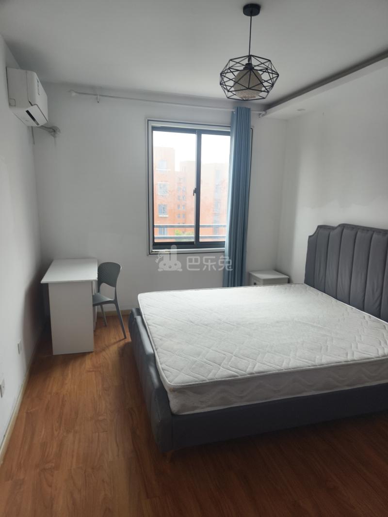 佘北家园紫荆苑7289526卧室图2