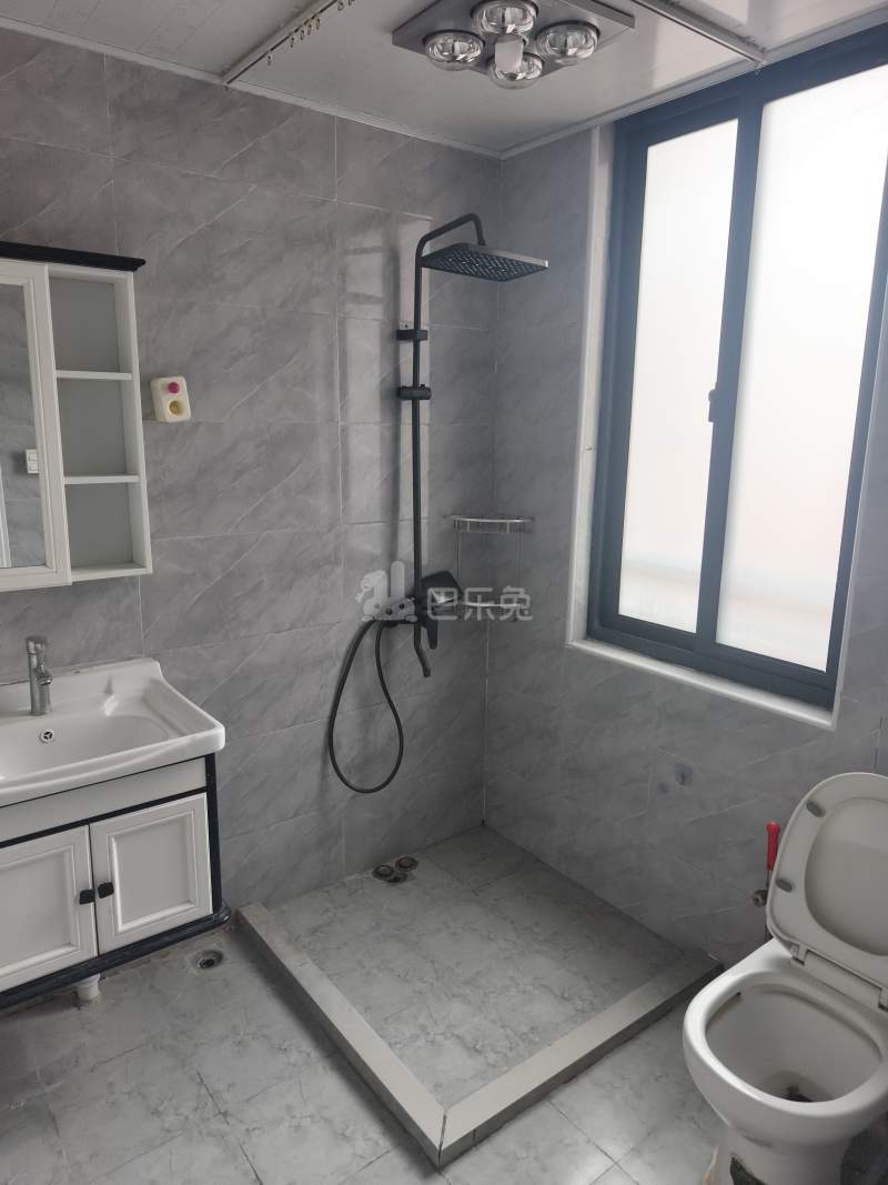 佘北家园紫荆苑7289526卫生间图8