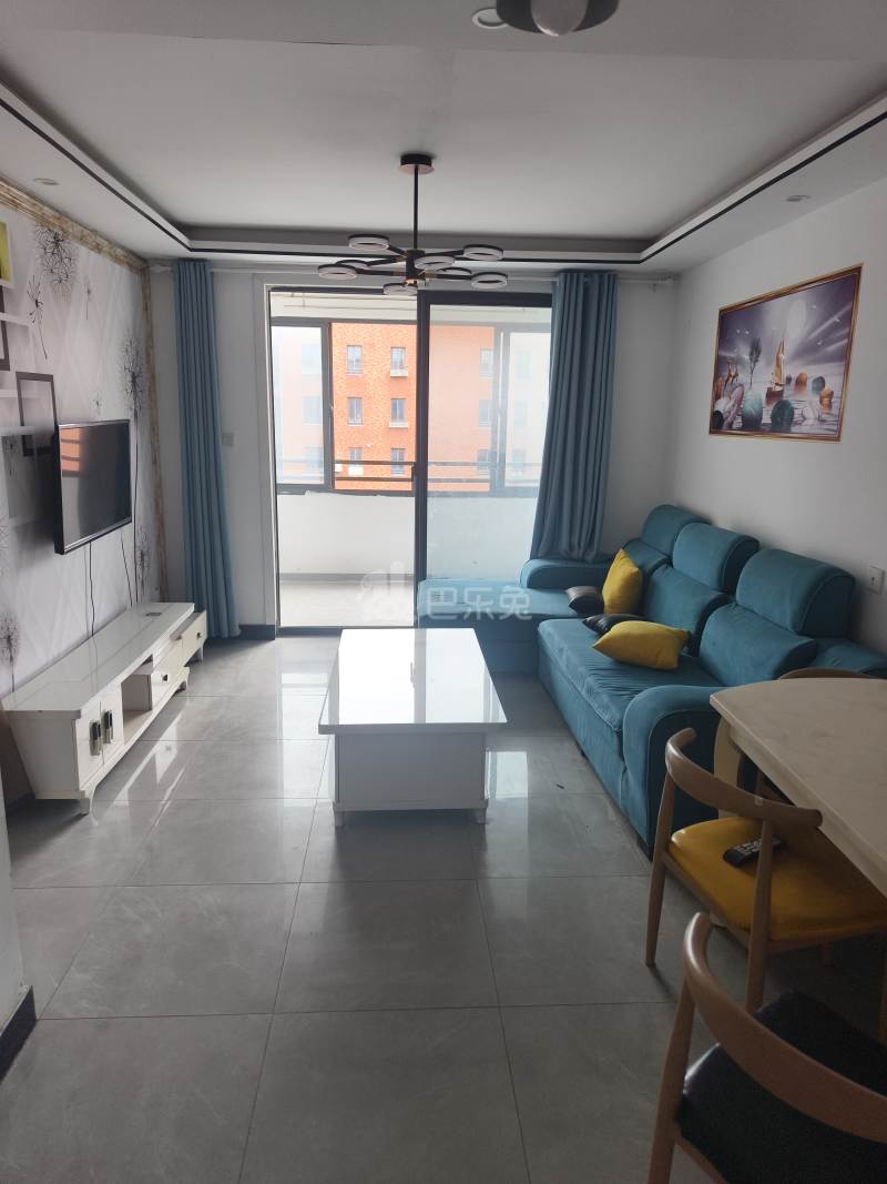 佘北家园紫荆苑7289526客厅图6