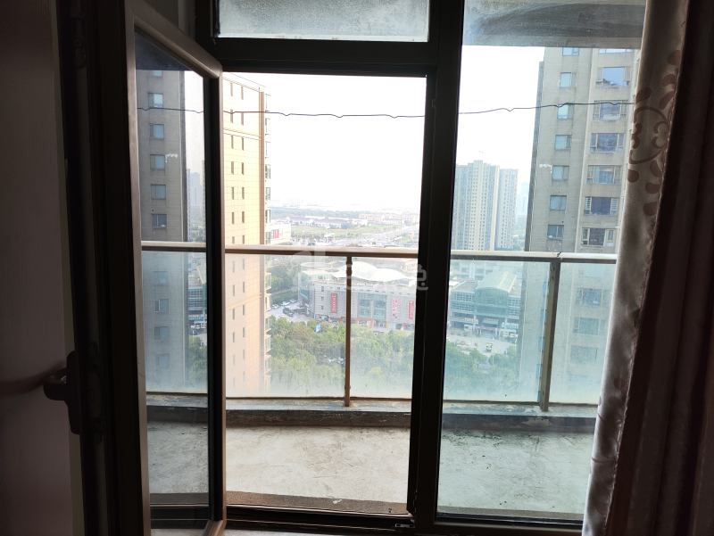 银河丽湾7297645卧室窗户图10