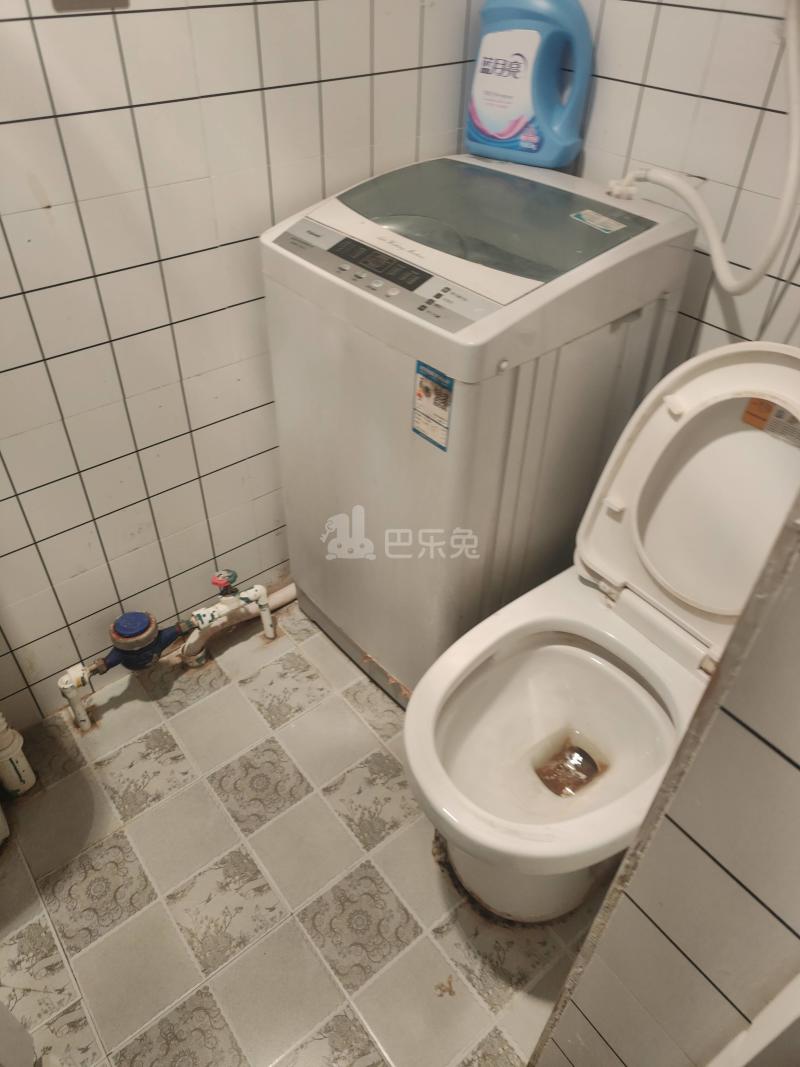 山秀景苑7302885卫生间图4