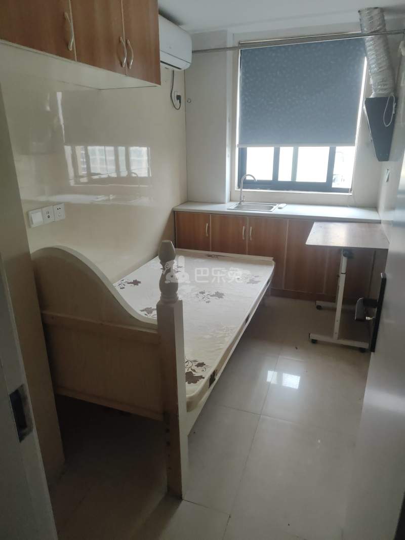 山秀景苑7302885卧室图3