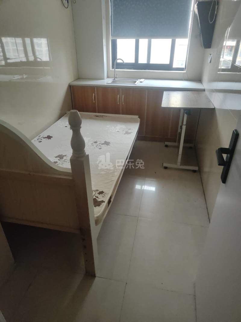 山秀景苑7302885卧室图0