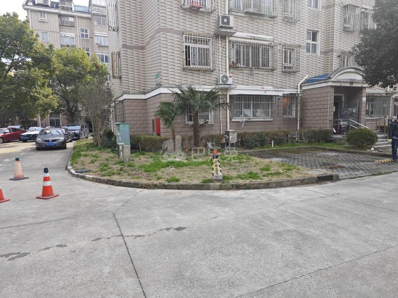 莲杨苑7304398周边环境图6