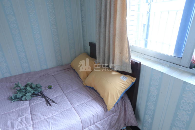 壹家公寓汽车总站店7328862卧室图2