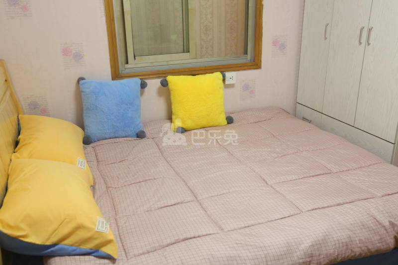 壹家公寓汽车总站店7328870卧室图3