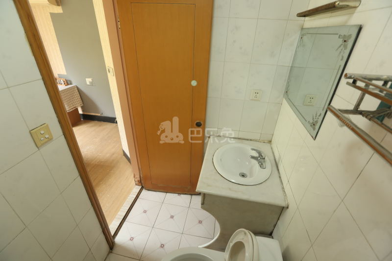 壹家公寓汽车总站店7328881卫生间图1