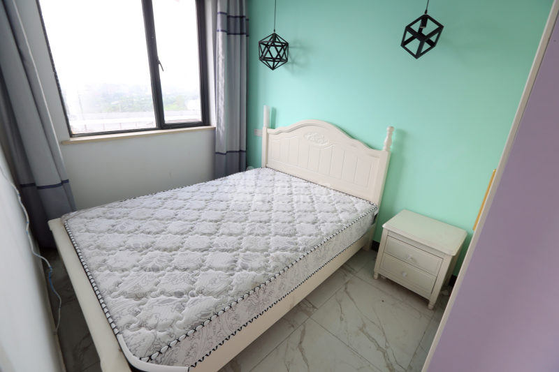 壹家公寓新塘店7328991卧室图3