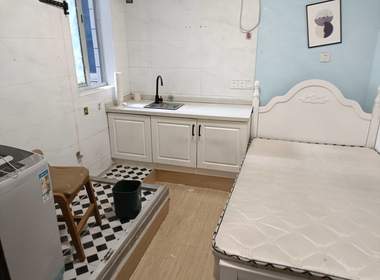 东明广场（泉东一小区） 