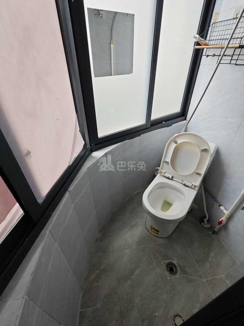 祥祺花园7338500卫生间图4