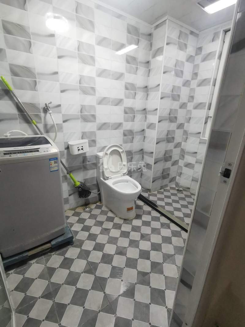 君莲闵都雅苑7341298卫生间图6