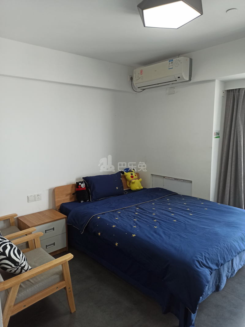 城家公寓青果杭州滨江宝龙城联庄地铁站店7341346卧室图3