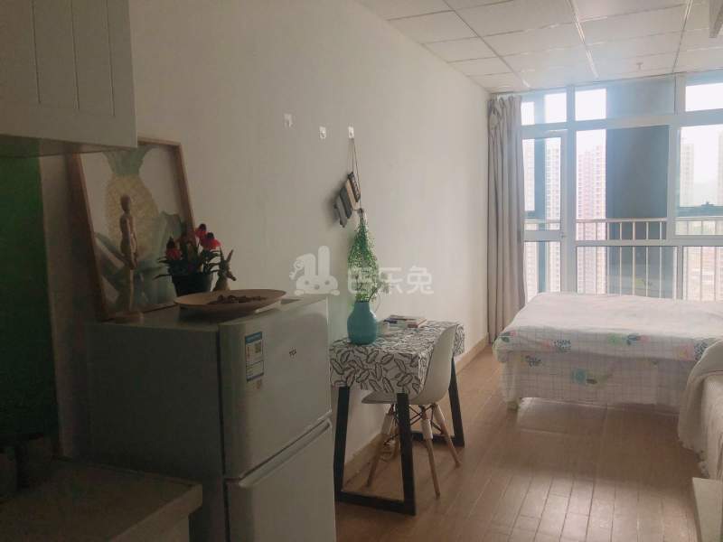 城家公寓青果杭州浦沿地铁站店7341458卧室图1