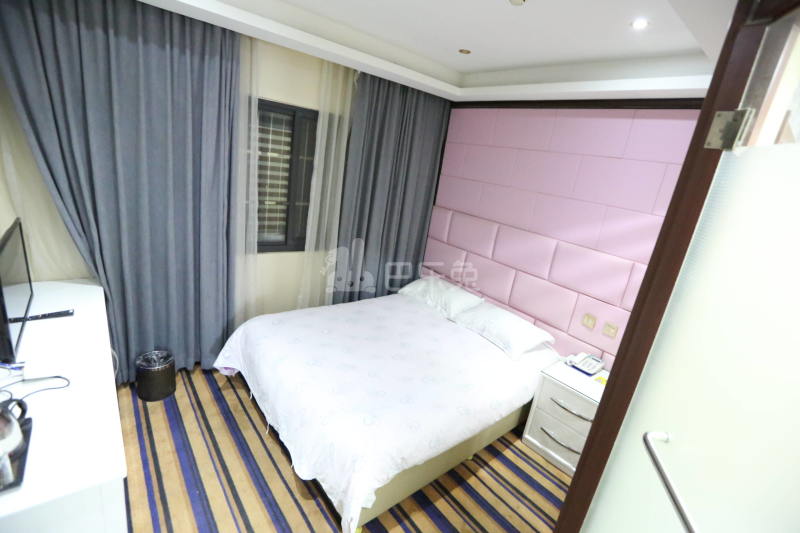 壹家公寓闻堰店7342055卧室图1