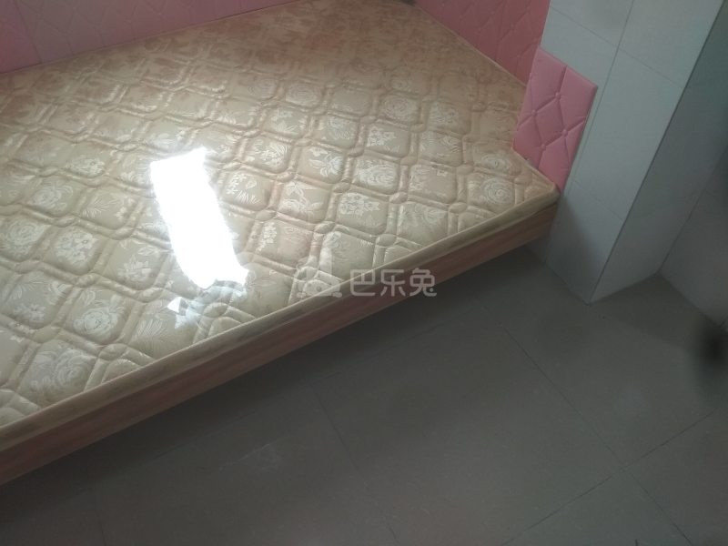 嘉禾街新科下新村街68号7351454卧室图1