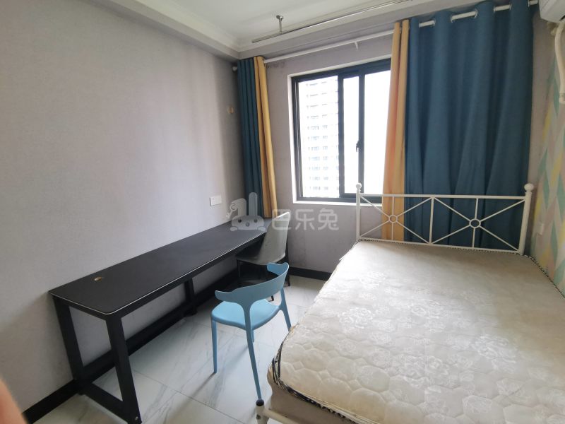 山秀景苑7352436卧室图1