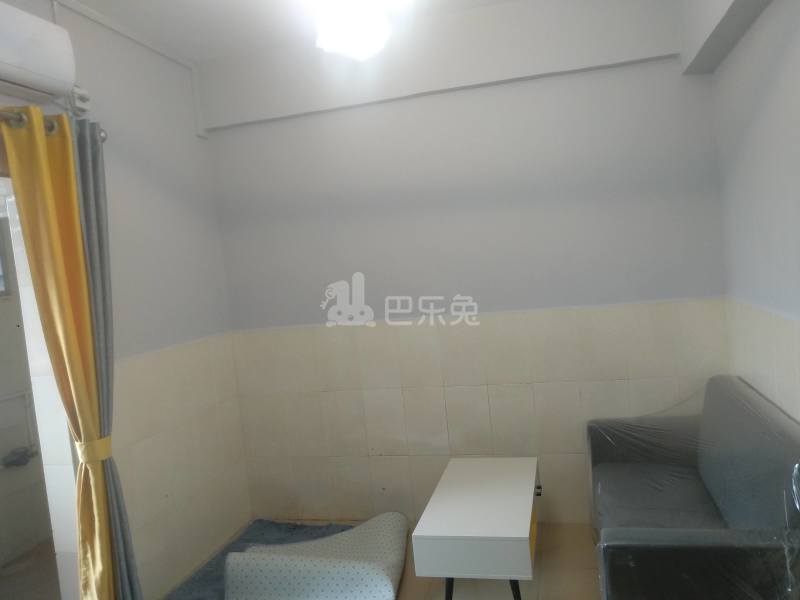 植村西约二街一巷8号7357673客厅图5