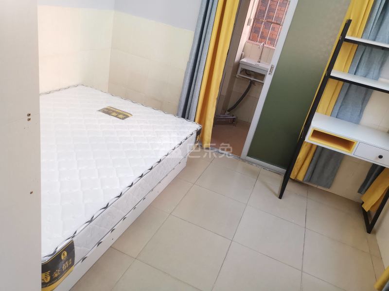 植村西约二街一巷8号7357676卧室图0