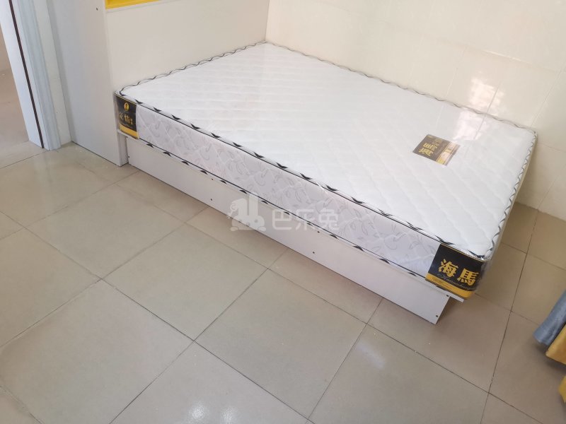 植村西约二街一巷8号7357676卧室图1