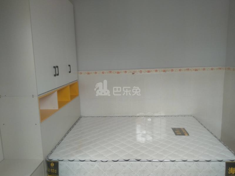 植村西约二街一巷8号7357688卧室图0